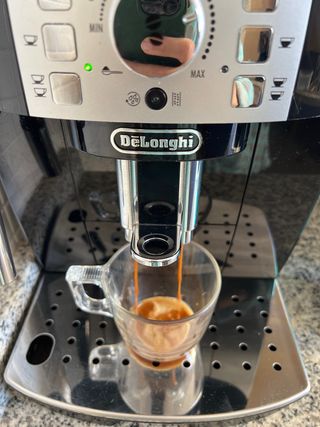 Cafetera DeLonghi Magnifica S Automática