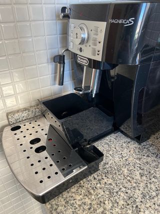 Cafetera DeLonghi Magnifica S Automática