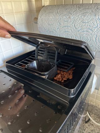 Cafetera DeLonghi Magnifica S Automática