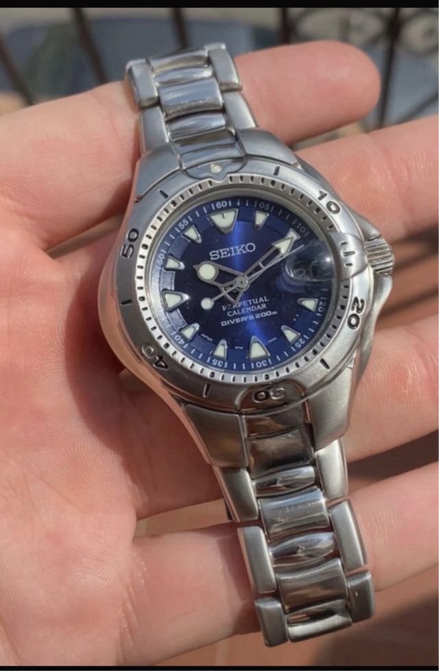 Reloj Seiko Perpetual Calendar Diver's 200m