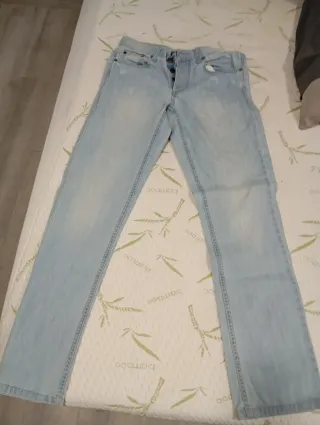 Pantalón tejano vaquero azul claro