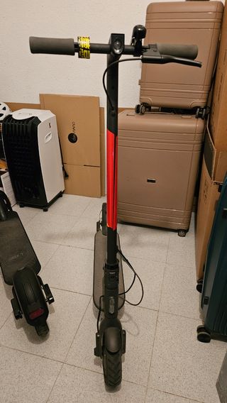 Patinete Eléctrico Xiaomi Essential