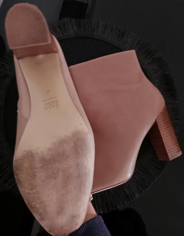 Botines Zara tacón alto piel marrón claro