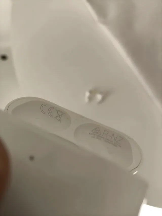 AirPods Pro 2ª Gen USB-C sin cargador