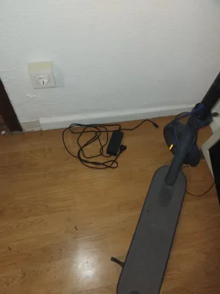 Patinete Eléctrico Xiaomi Poco Uso