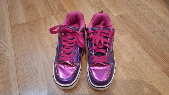 Bamba Heelys con ruedas talla 36.5