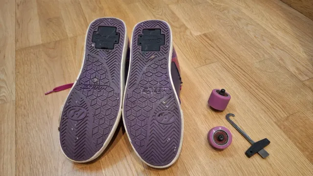 Bamba Heelys con ruedas talla 36.5