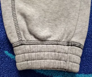 Pantalón chándal niño.