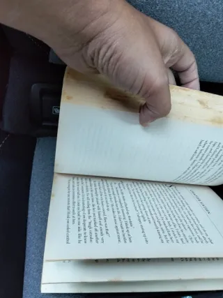 Fifty shades of gray / fifty shades darker