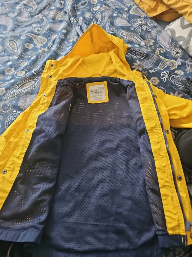 Chaqueta niño azul y amarilla Talla 8 años, 128cm