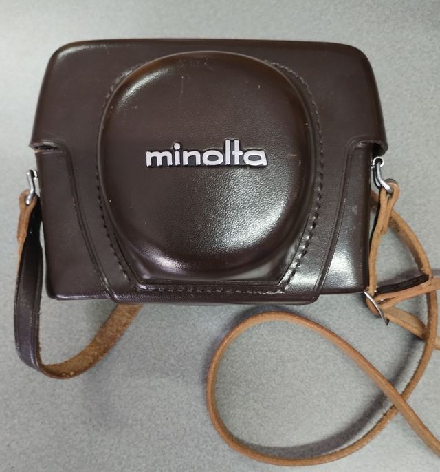 Cámara Minolta Hi-Matic 7 ROKKOR-PF 45mm f:1.8