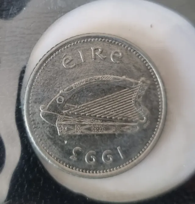 Moneda 10 peniques Irlanda 1993