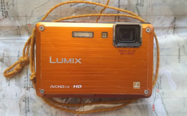 Panasonic Lumix DMC-TS1 HD Acuática Leica