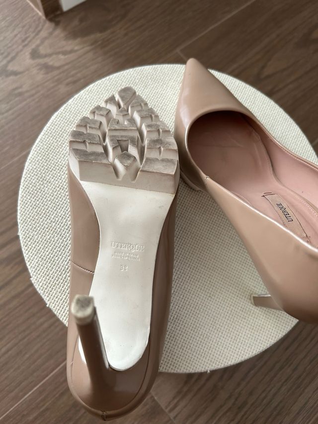 Zapatos track Uterqüe beige