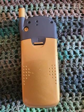 Móvil Alcatel One Touch Dorado/Gris