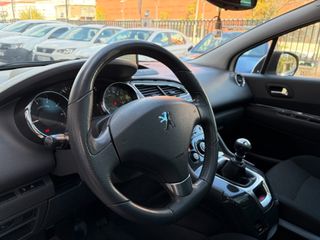 Peugeot 5008 Sport Pack 1.6 THP 156