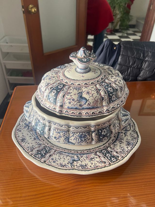 Sopera y plato porcelana Portugal