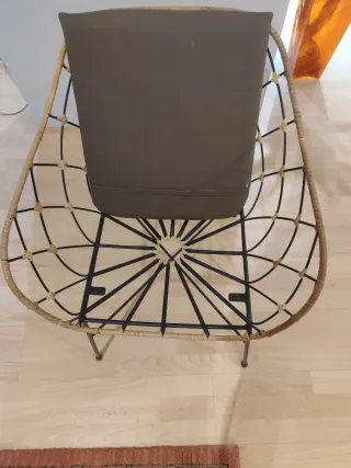Sillón NUEVO mimbre y metal con cojín