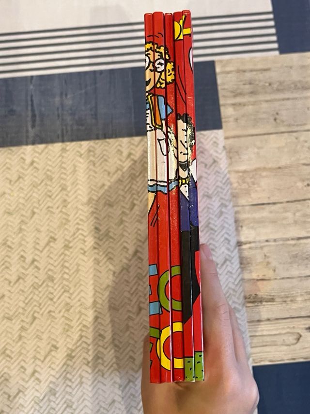 Colección de libro de ‘Leo Leo’