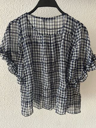 Blusa Zara cuadros volantes lentejuelas Talla S