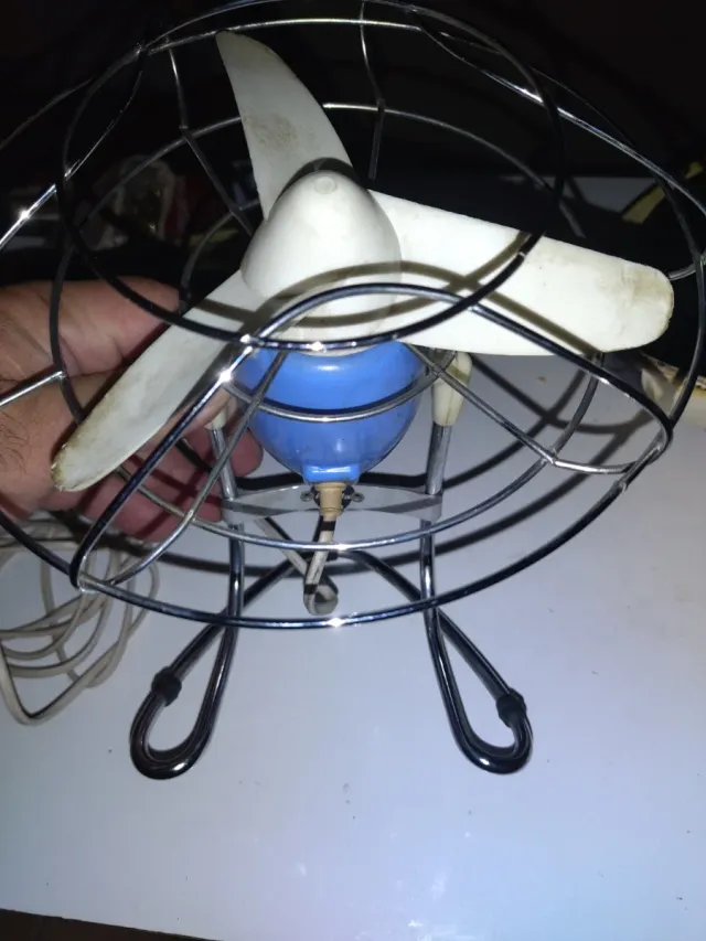 Ventilador INDOLA antiguo