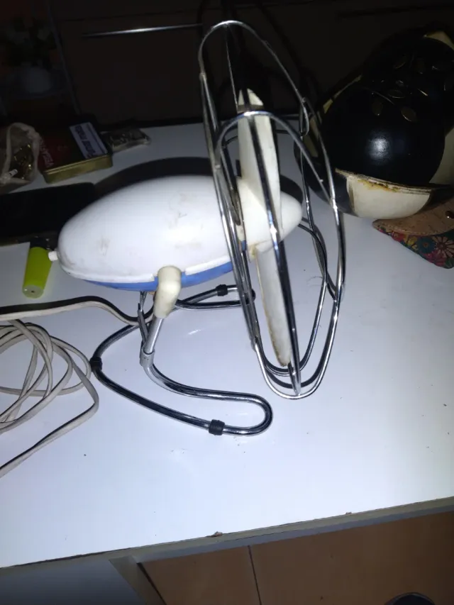 Ventilador INDOLA antiguo