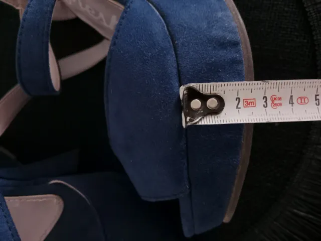 Sandalias cuña Refresh azul marino