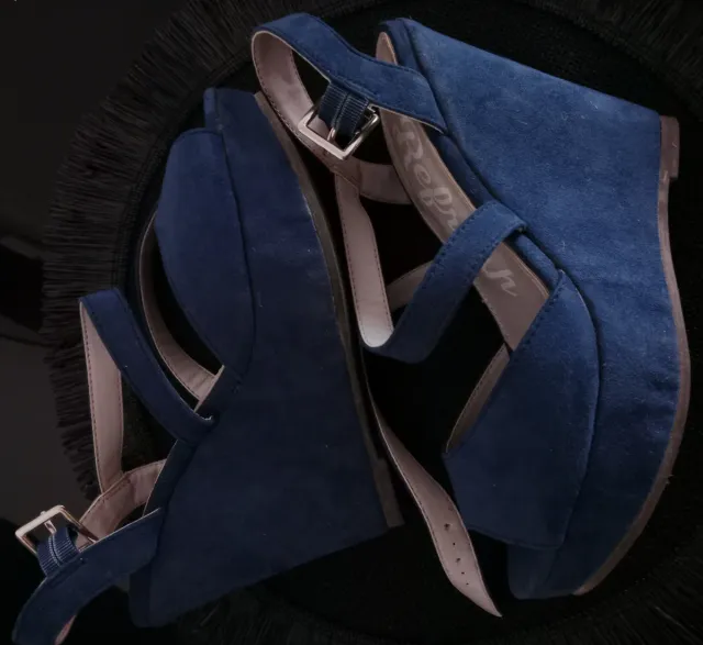 Sandalias cuña Refresh azul marino