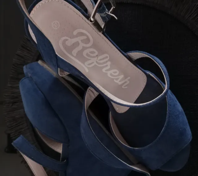 Sandalias cuña Refresh azul marino