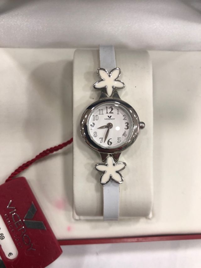 Reloj Viceroy Flores Blanco y Plata