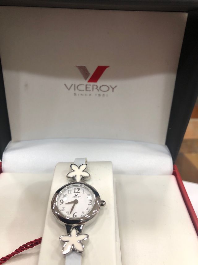 Reloj Viceroy Flores Blanco y Plata