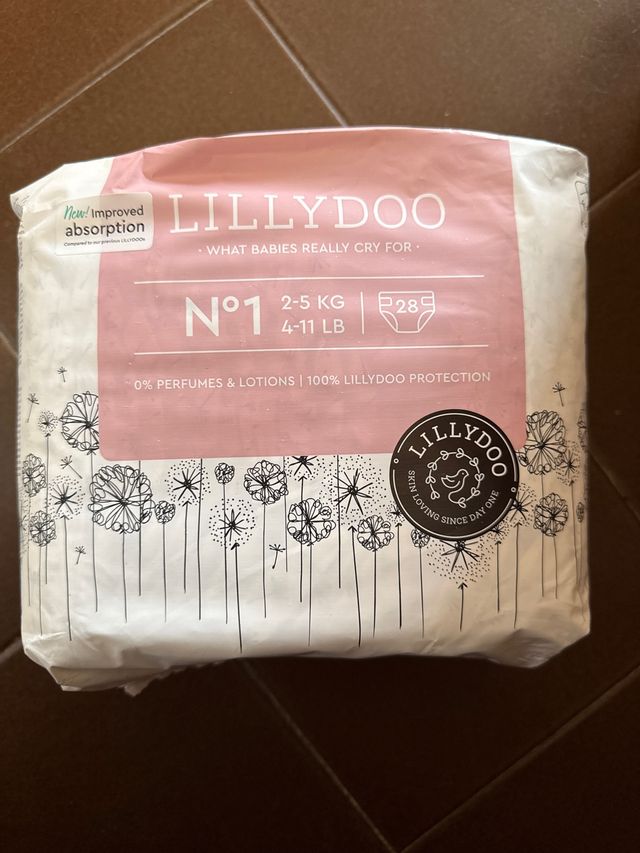 Paquetes sin abrir pañales Lillydoo Talla 1