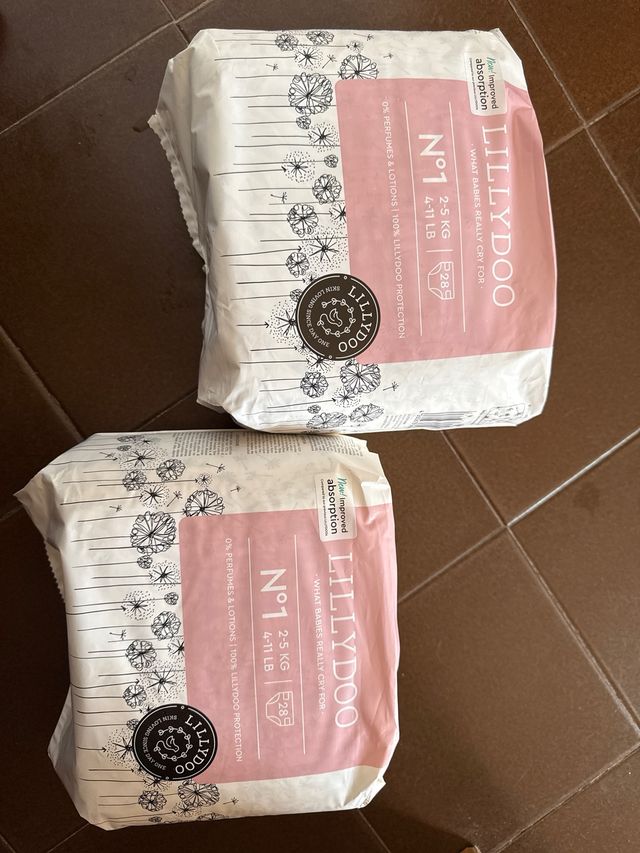 Paquetes sin abrir pañales Lillydoo Talla 1