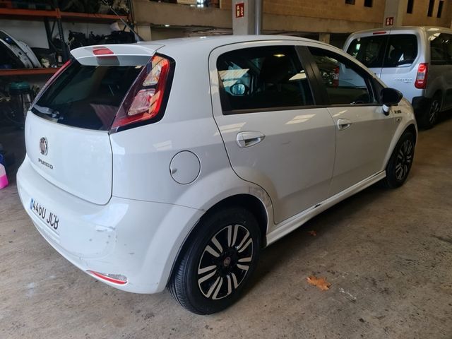 FIAT Punto 2015