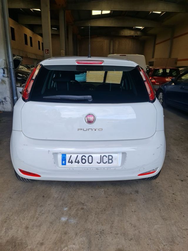 FIAT Punto 2015