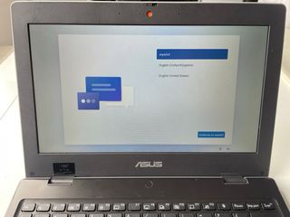 Ordenador portátil ASUS negro