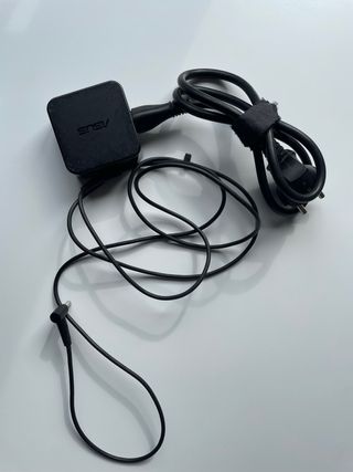 Ordenador portátil ASUS negro