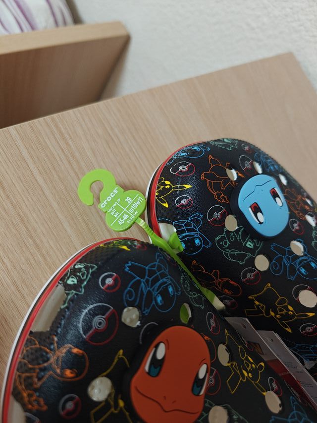 Crocs Pokemon Talla 45-46