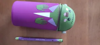 Penna Frankenstein simil Legami, Astuccio abbinato