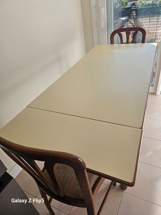 Mesa de cocina extensible 110/117x70