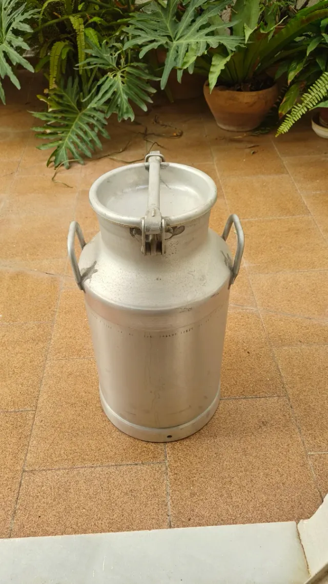 Lecheras de aluminio (3 unidades)