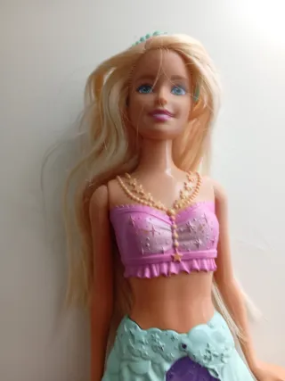 Barbie Sirena Morada y Rosa, con luz. Para bañarse