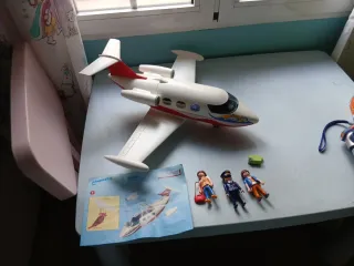Avión Playmobil 6081 con figuras y accesorios