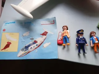 Avión Playmobil 6081 con figuras y accesorios