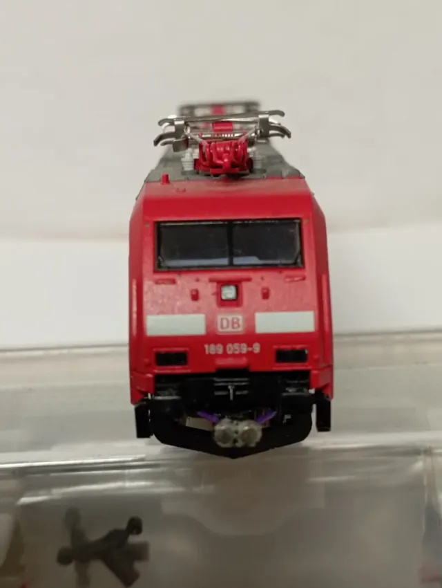 Locomotora Minitrix Br189 Digital N