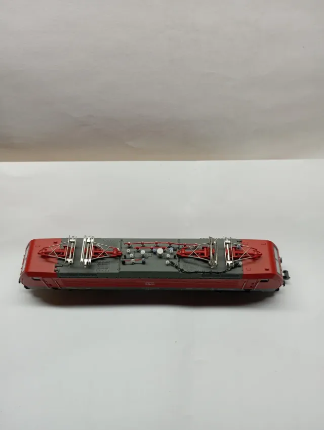 Locomotora Minitrix Br189 Digital N