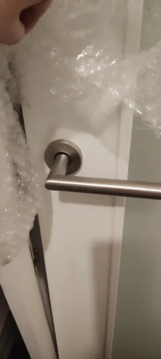 Puerta lacada blanco con cristal al ácido