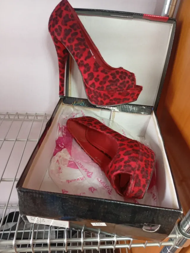 Zapatos de tacón leopardo rojo talla 37