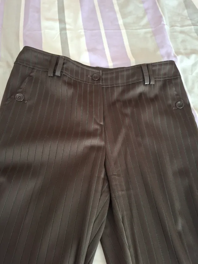 Pantalones marrones de vestir