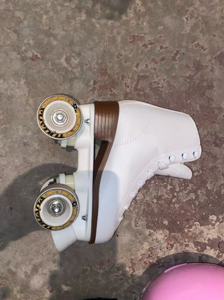 Patines blancos talla 32 con protecciones